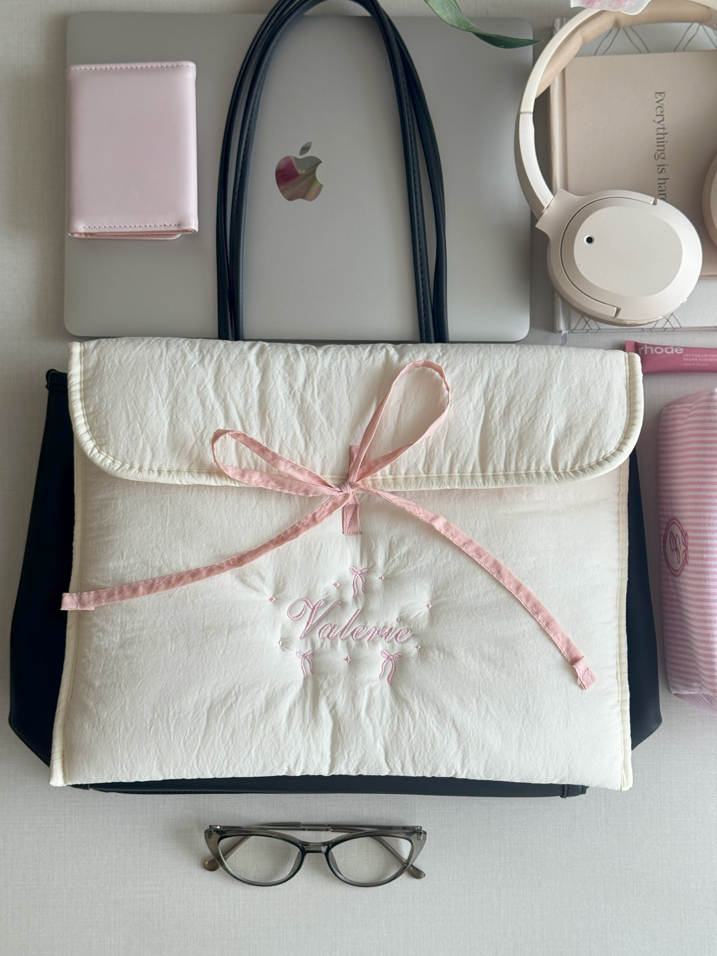 Laptop Sleeve - Ribbon Kiss 3
