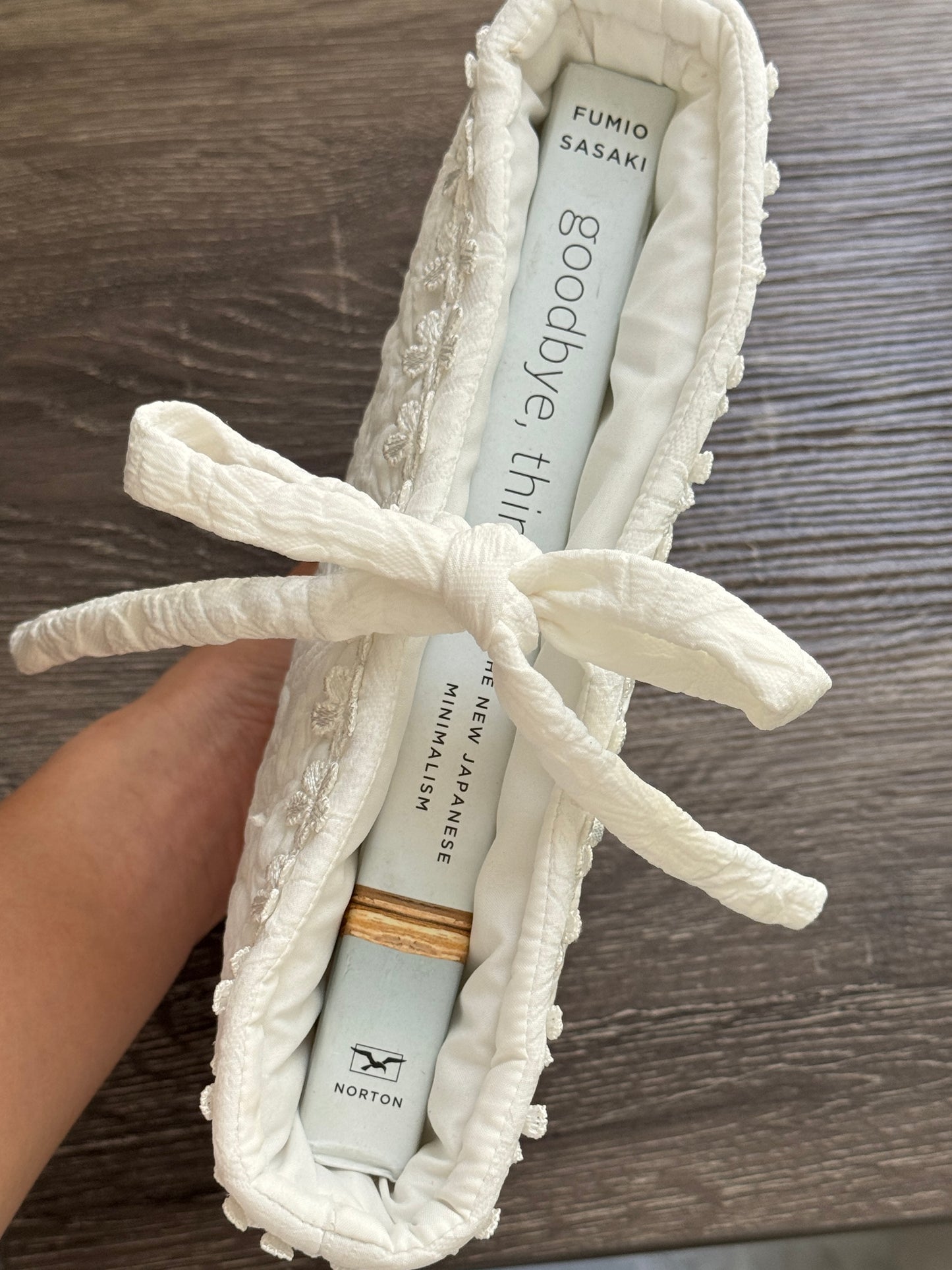 Book Sleeve - White Garden