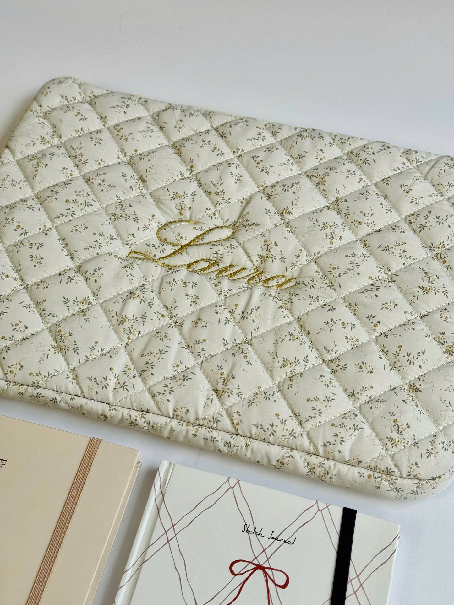 Personalized Floral Laptop Sleeve with Embroidered Name - 13 inches