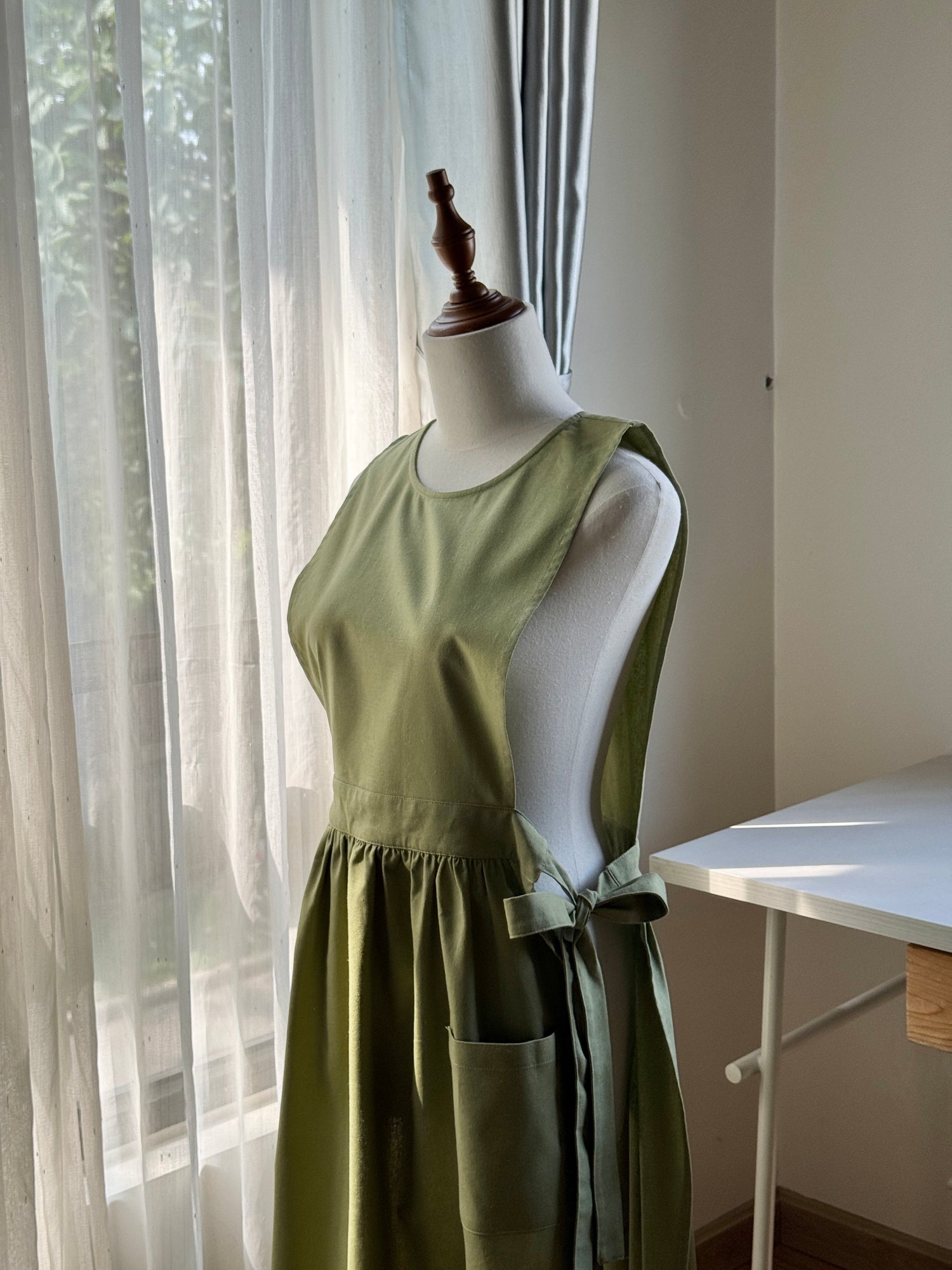 Apron