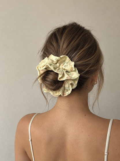 Scrunchie - Vintage Rose