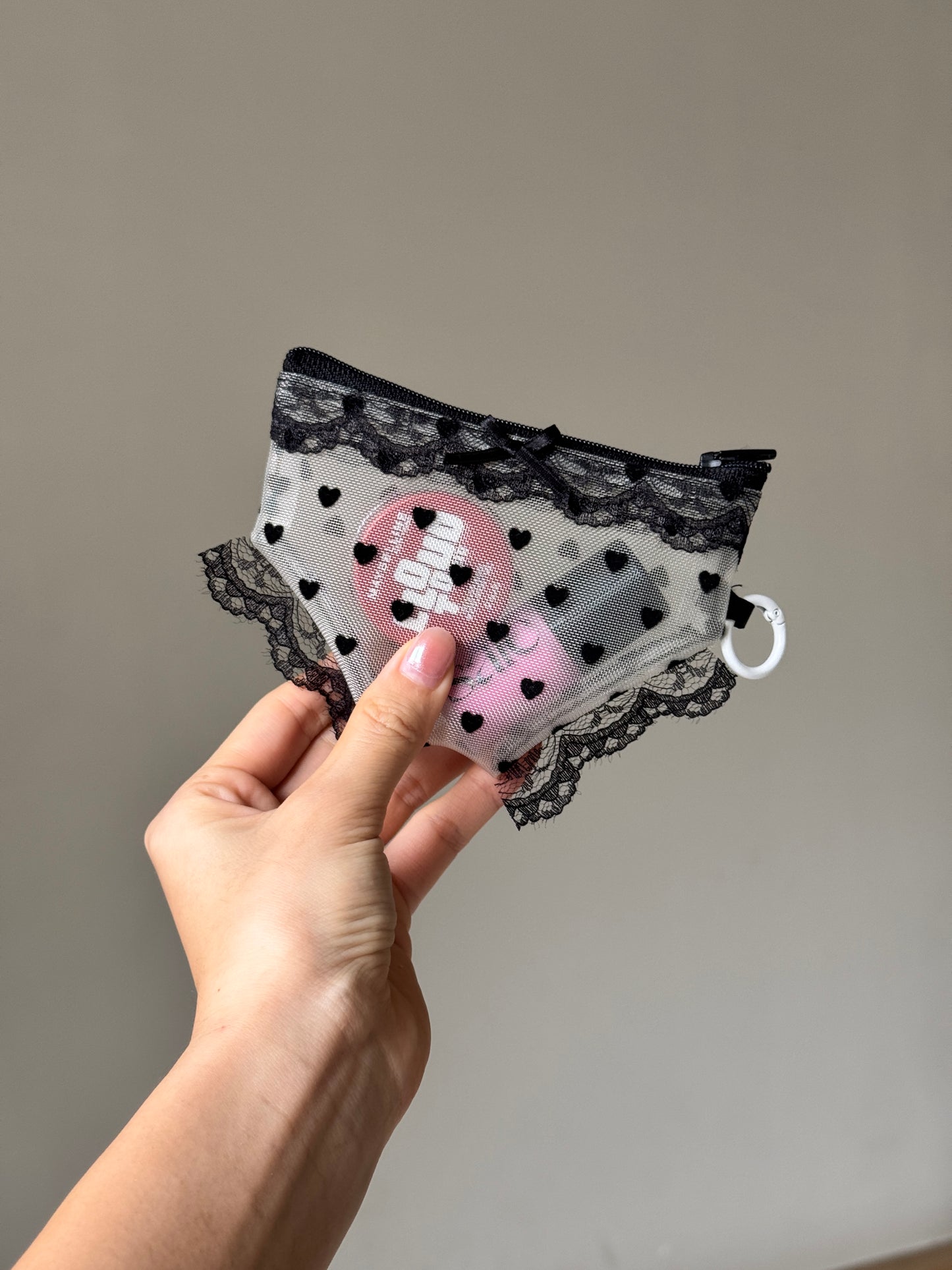 Touch Up Pouch - Pretty in Lace