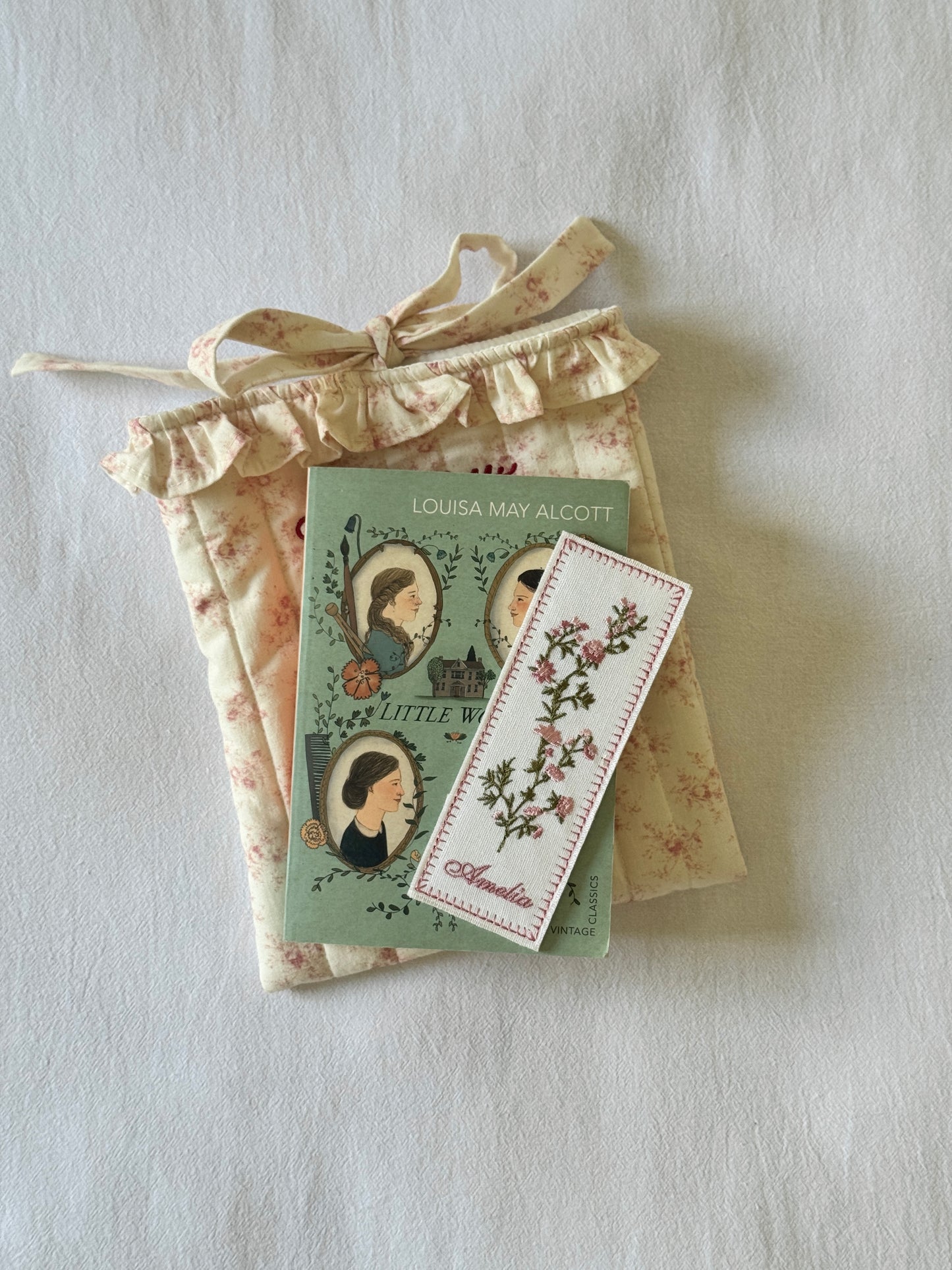 Embroidered Bookmark - Poetic Bloom