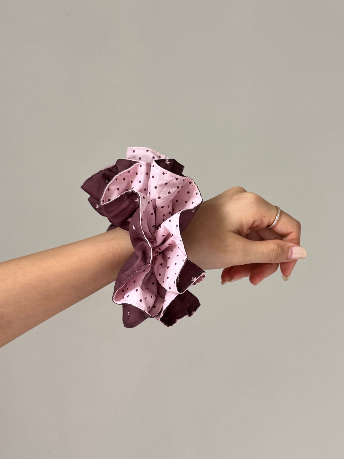 Scrunchie - Polka Brown & Pink