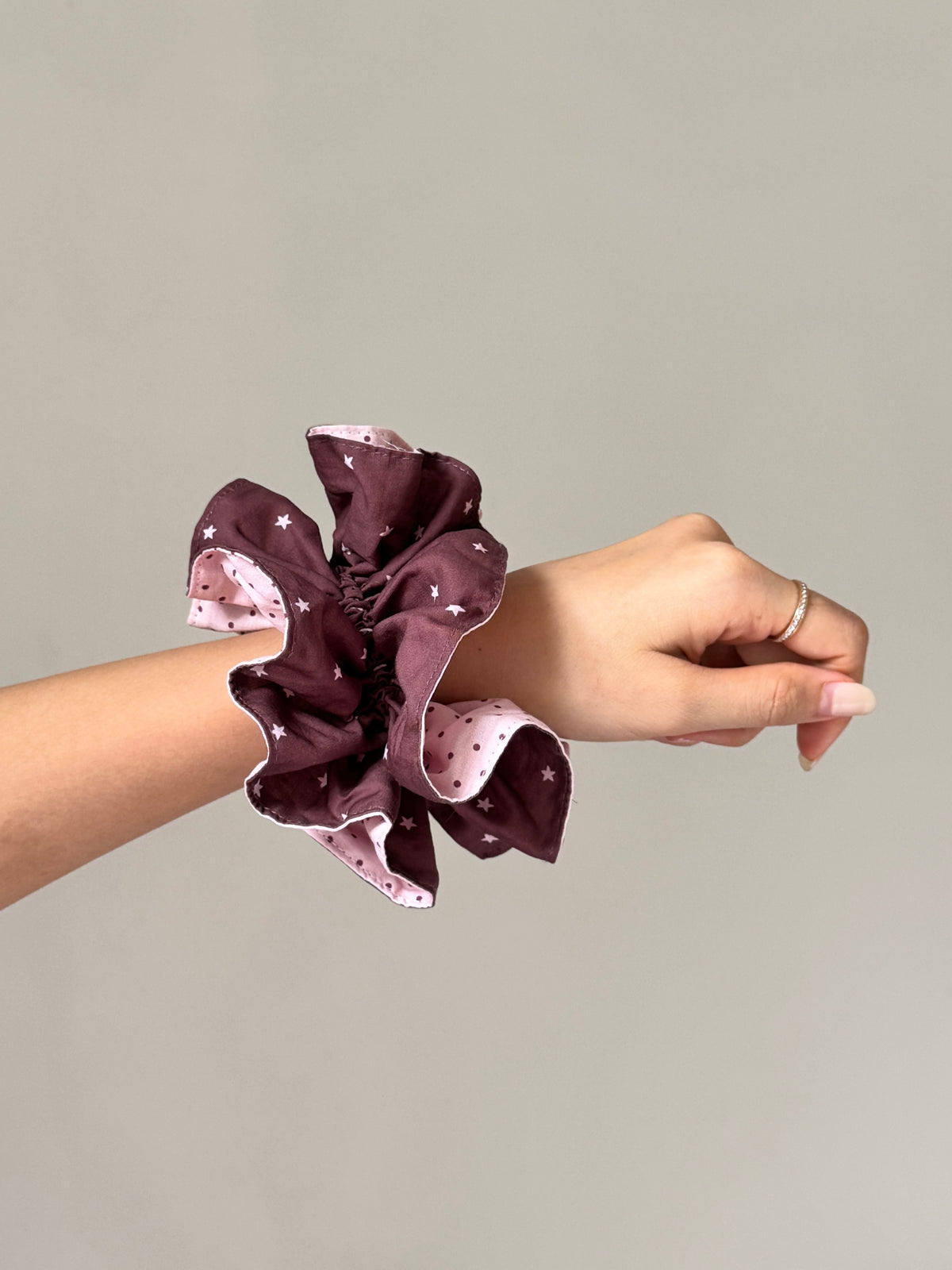 Scrunchie - Polka Brown & Pink