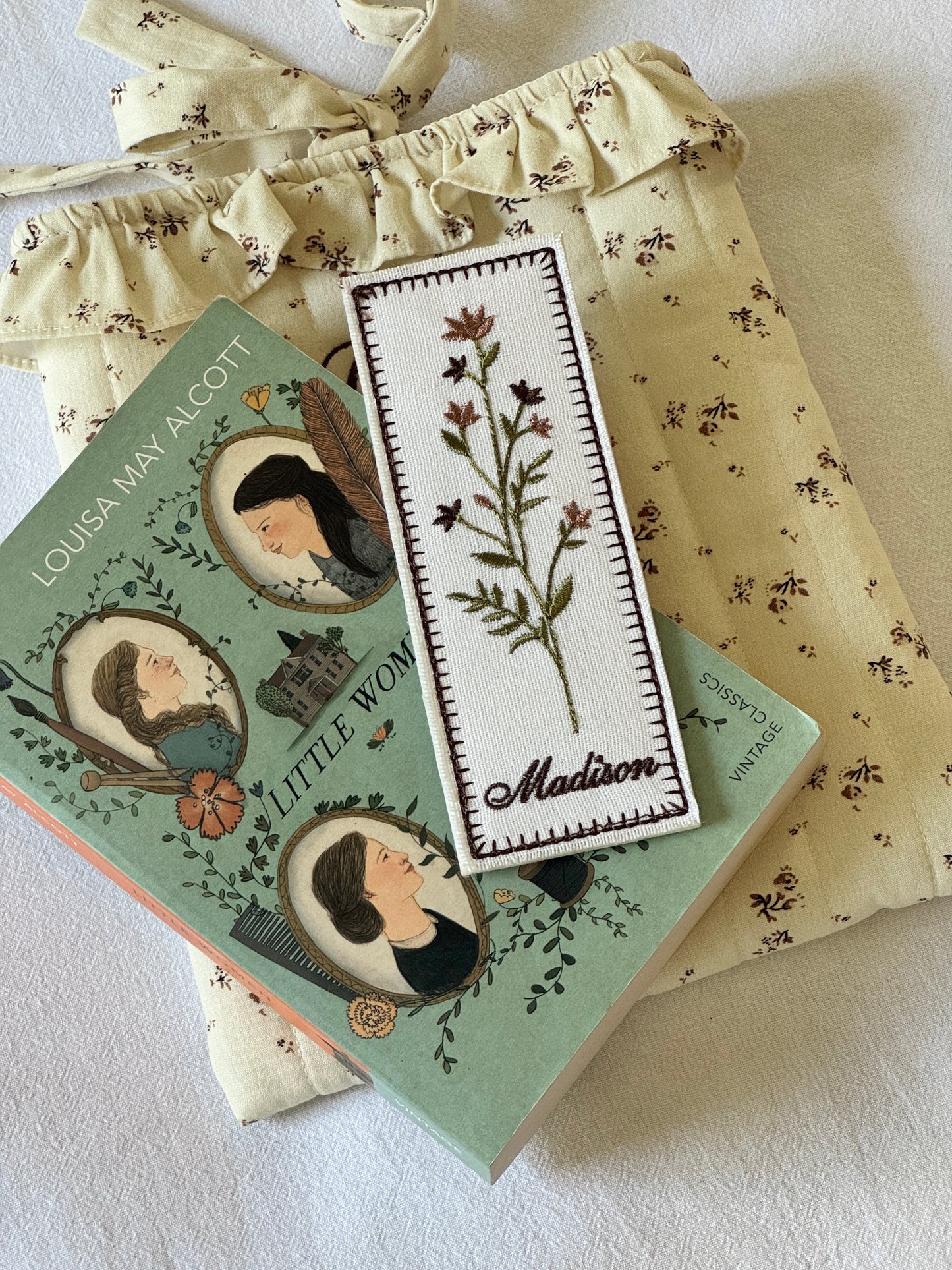 Embroidered Bookmark - Vintage Bloom