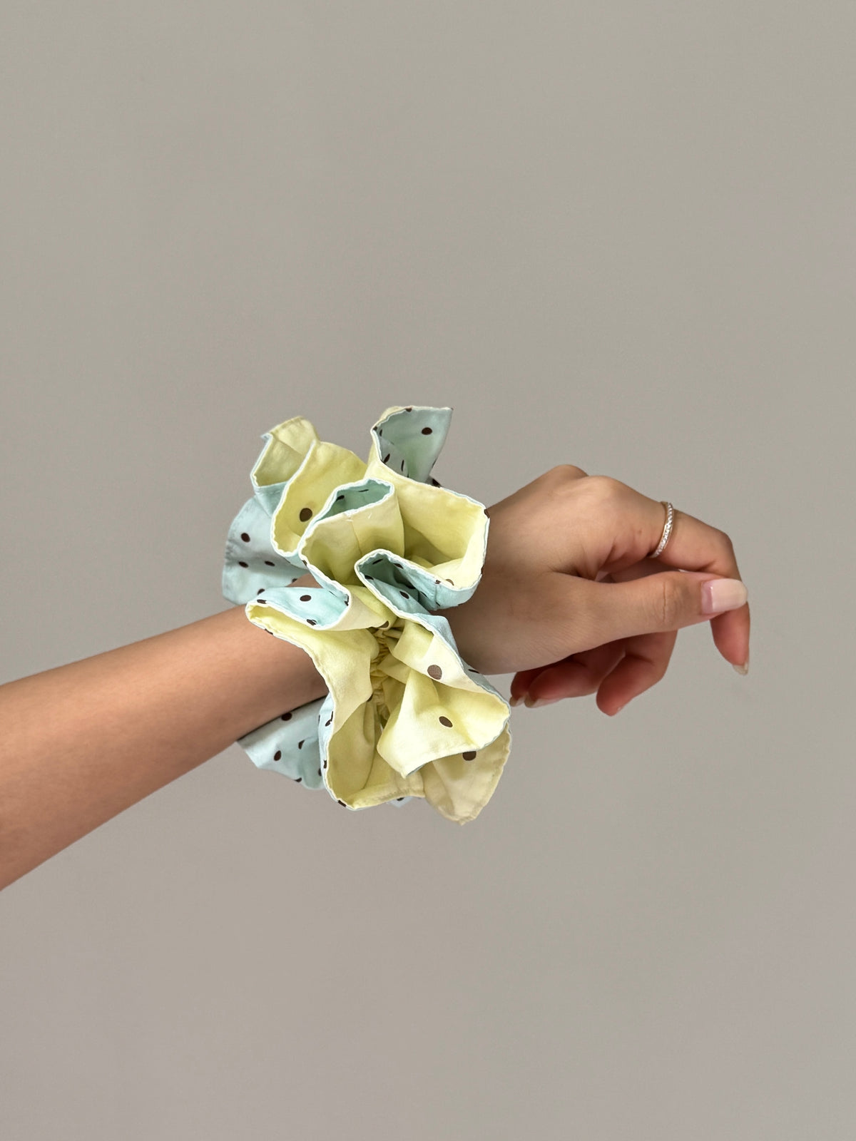 Scrunchie - Polka Yellow & Blue
