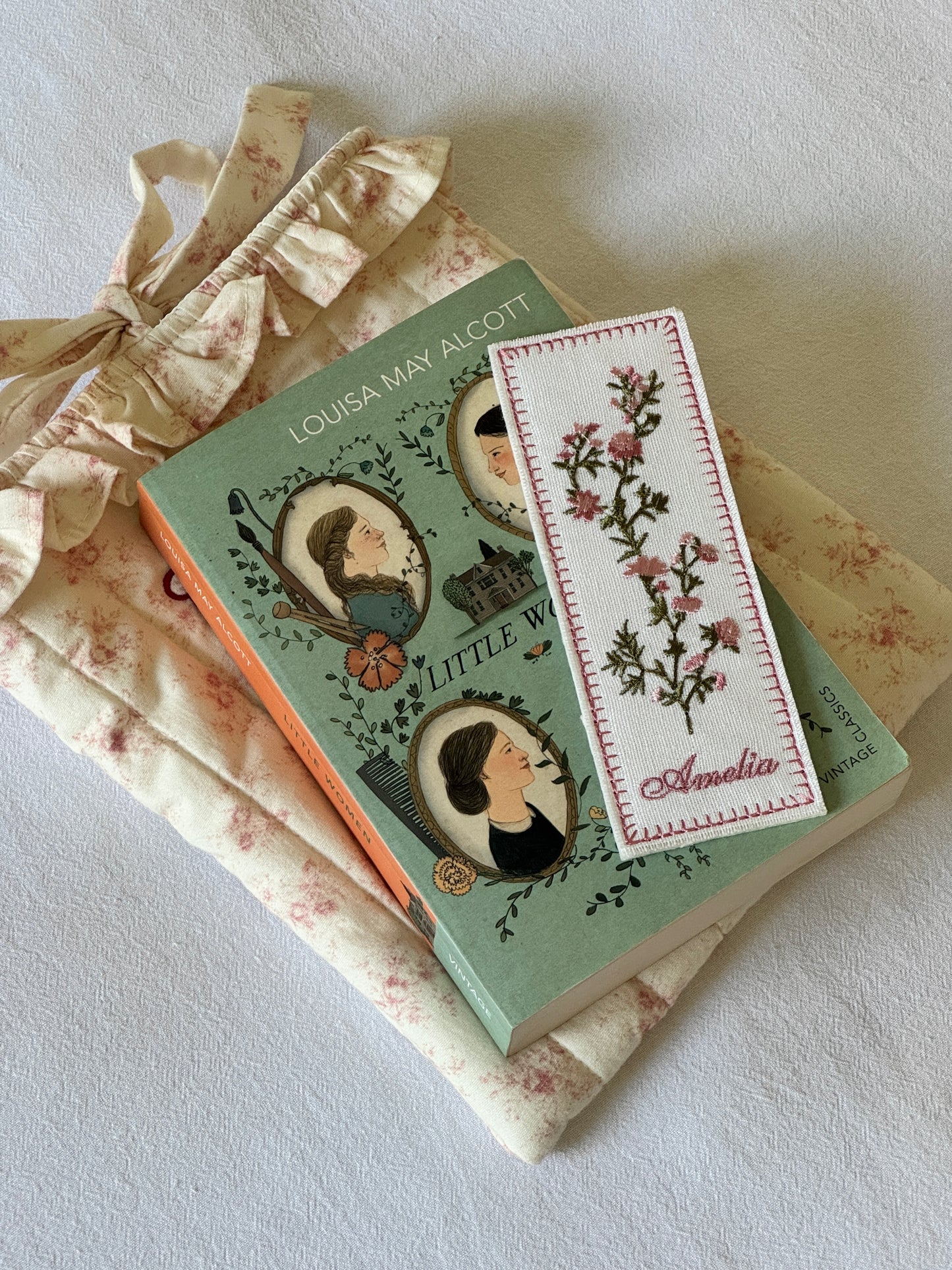 Embroidered Bookmark - Poetic Bloom