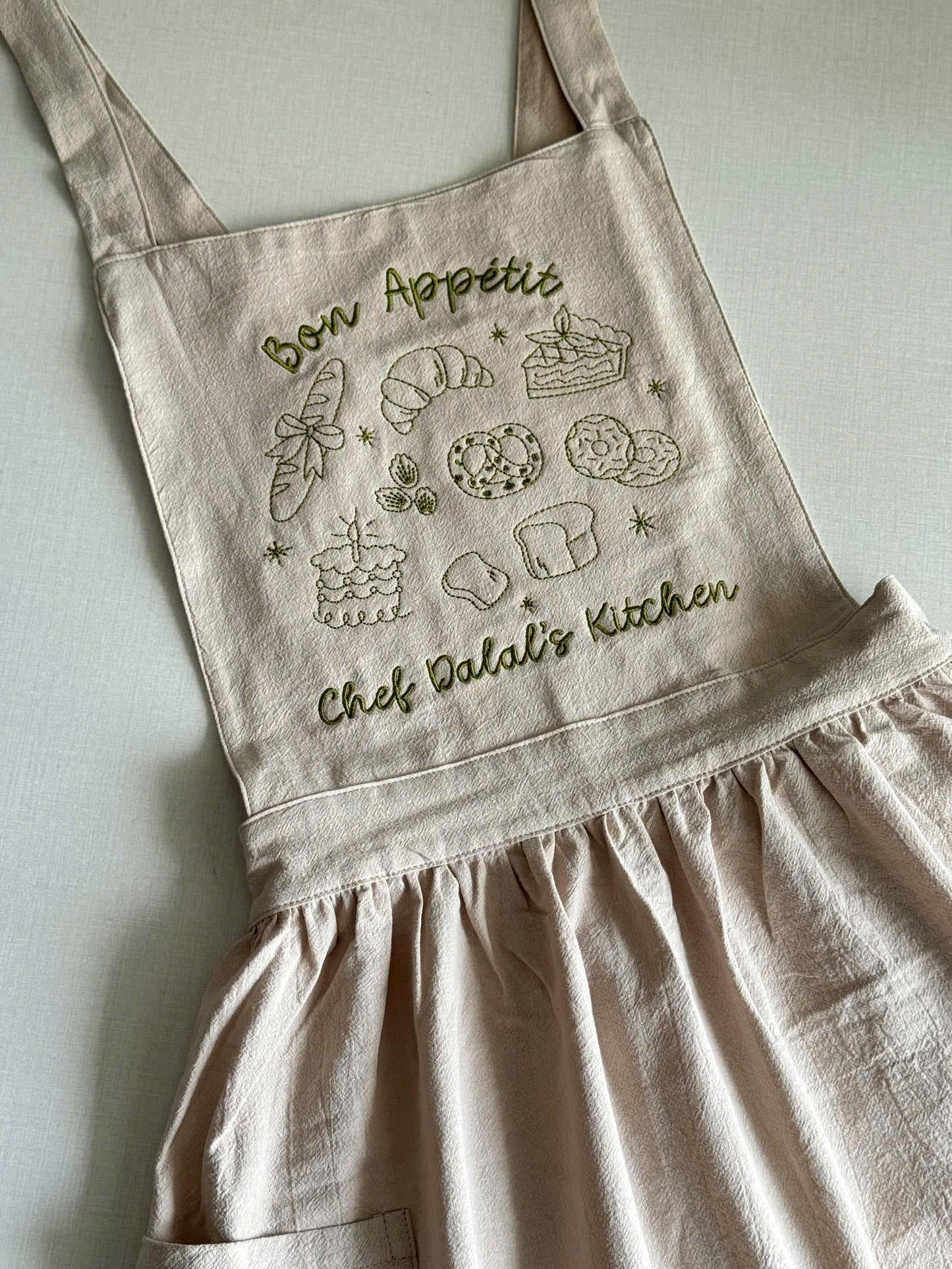 Apron - "Bon Appétit" - Customizable