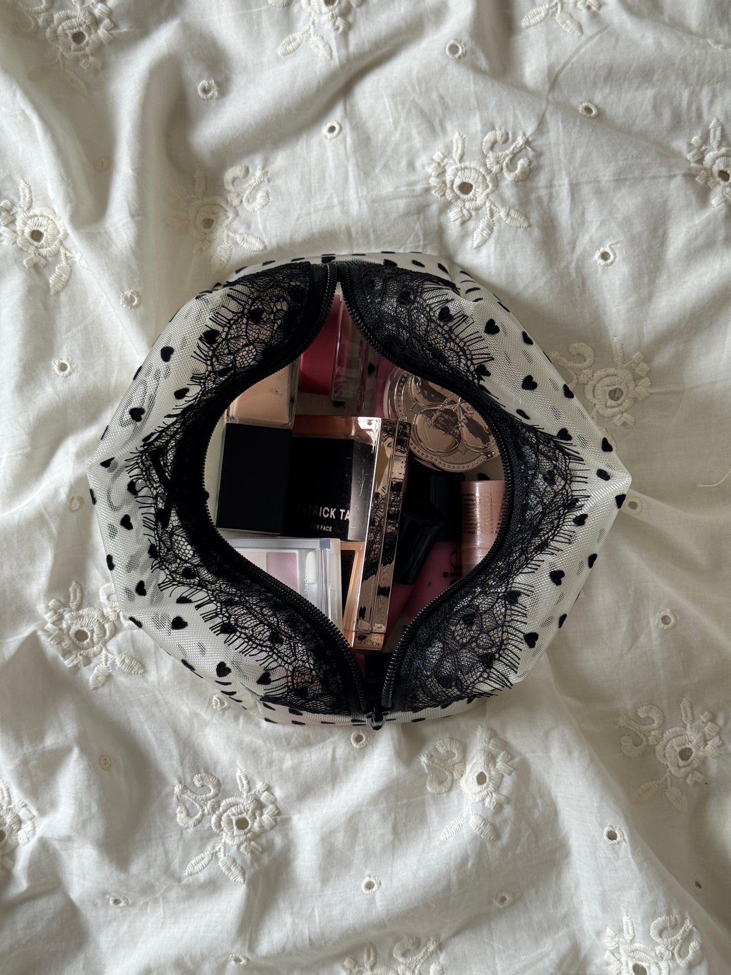 Makeup Pouch - Pretty in Lace - Custom Name