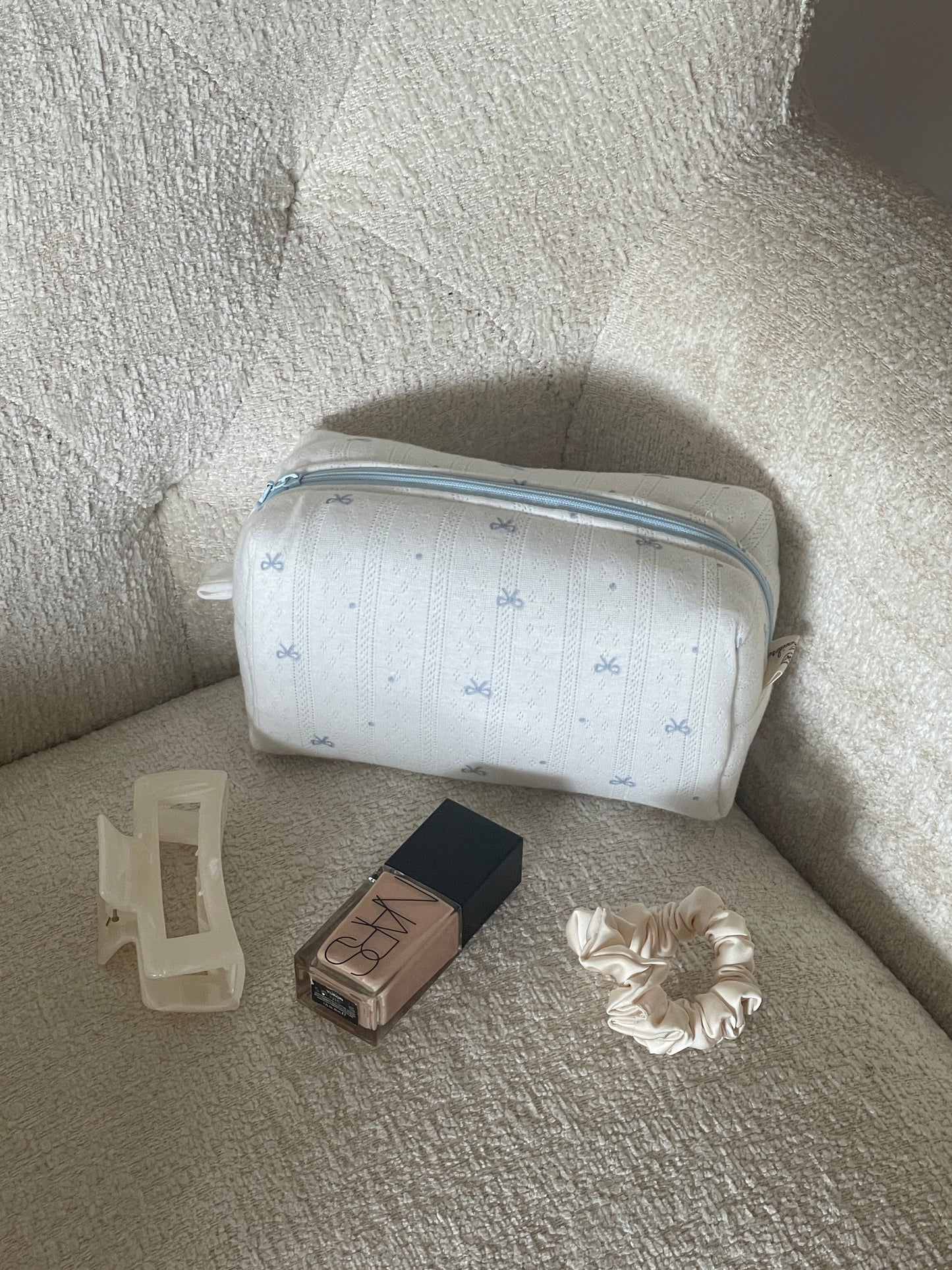 Makeup Pouch - Blue Ribbon