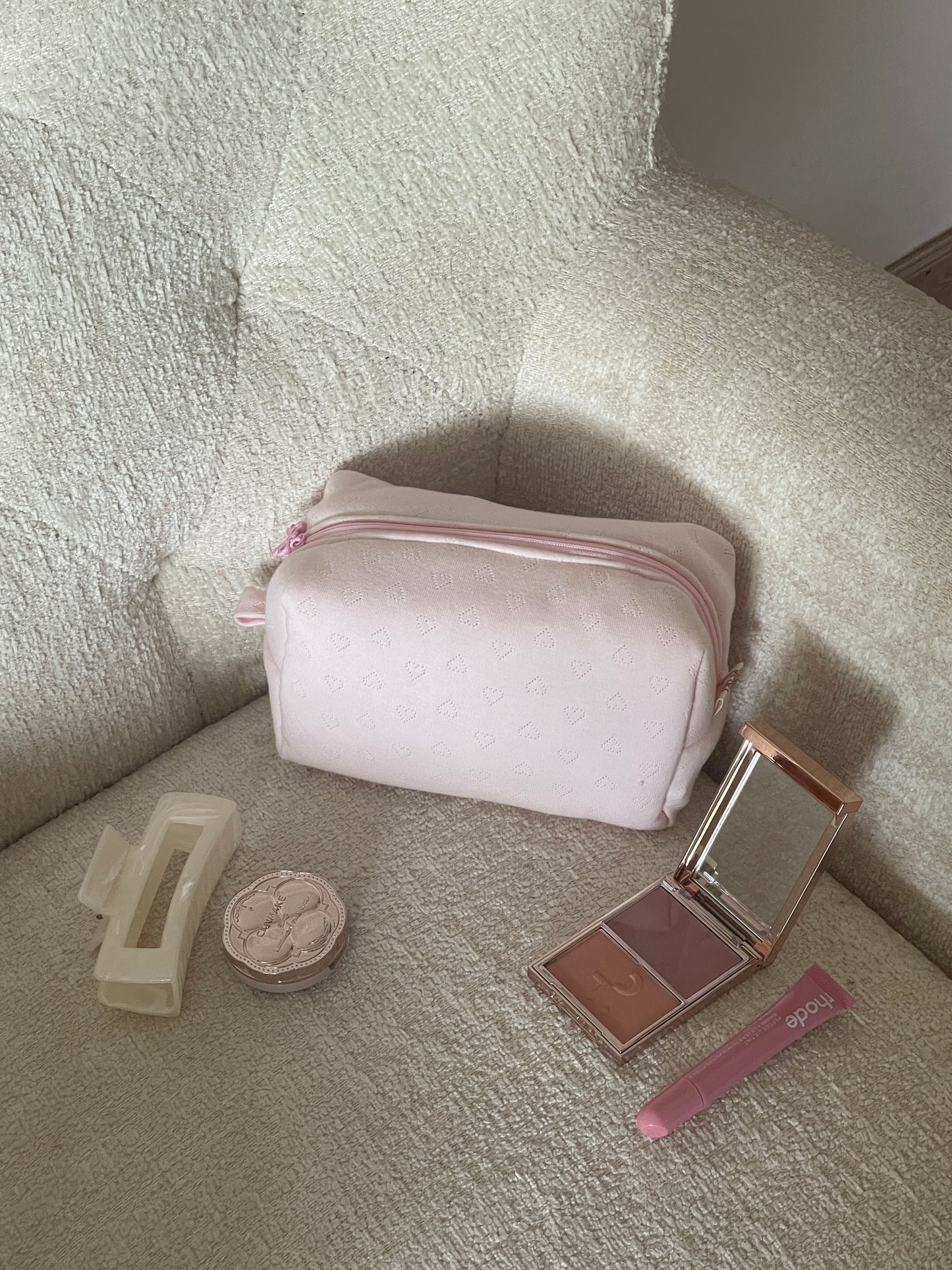 Makeup Pouch - Soft Heart