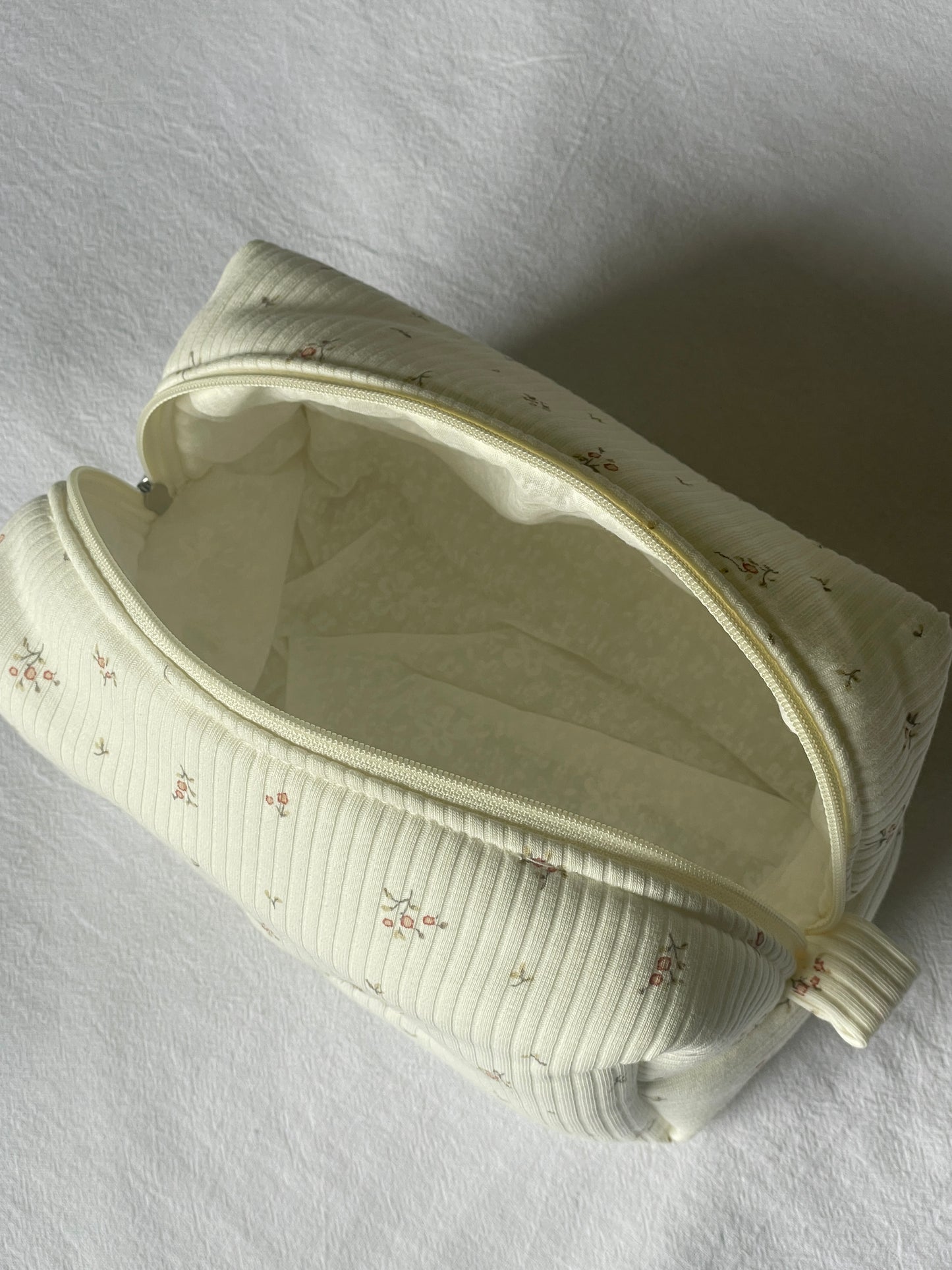 Makeup Pouch - Cottage Blossom