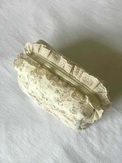 Makeup Pouch - Vintage Rose