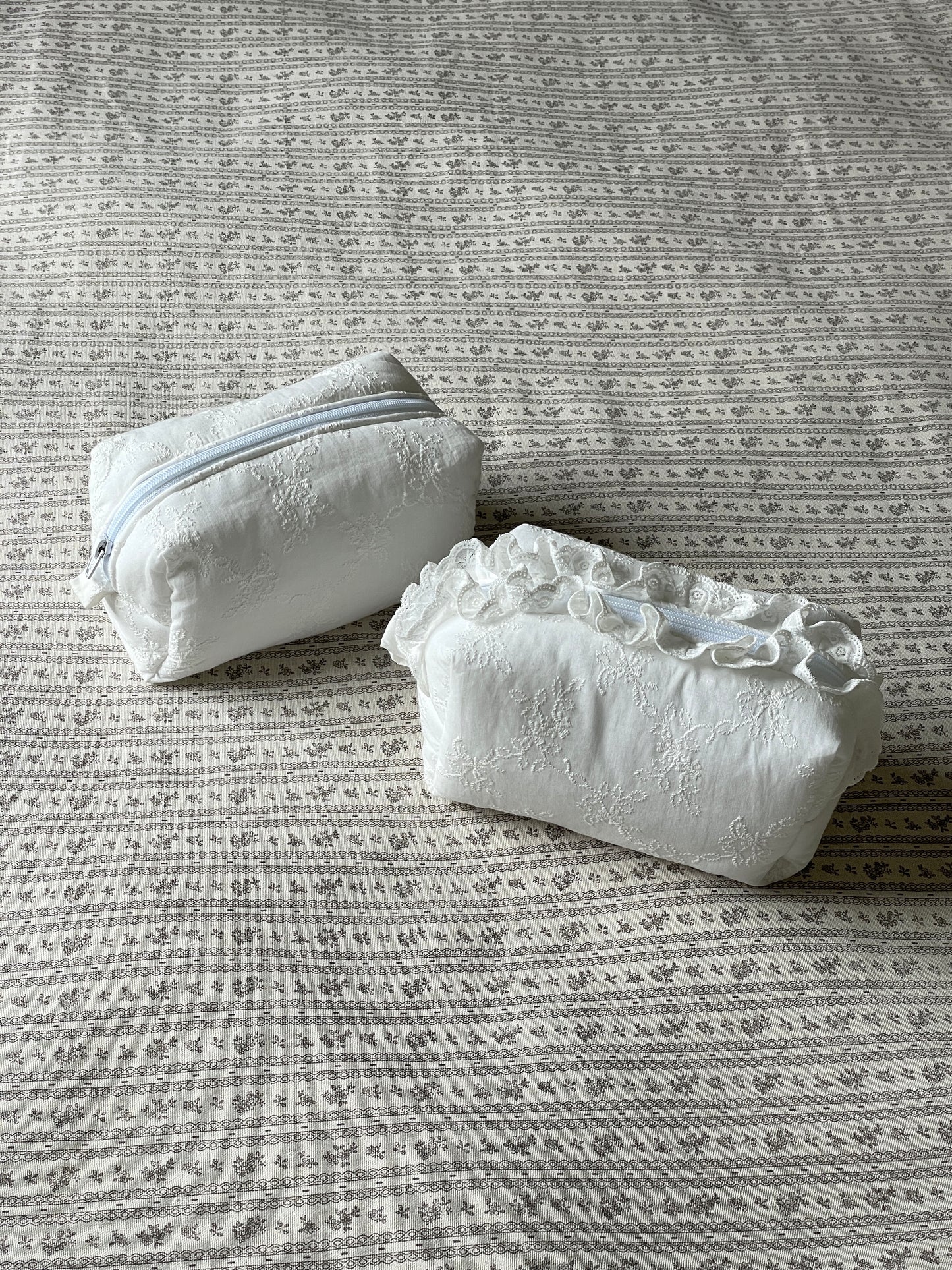 Makeup Pouch - White Bloom