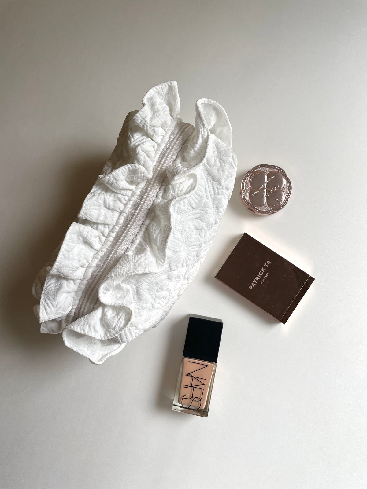 Makeup Pouch - White Garden 2