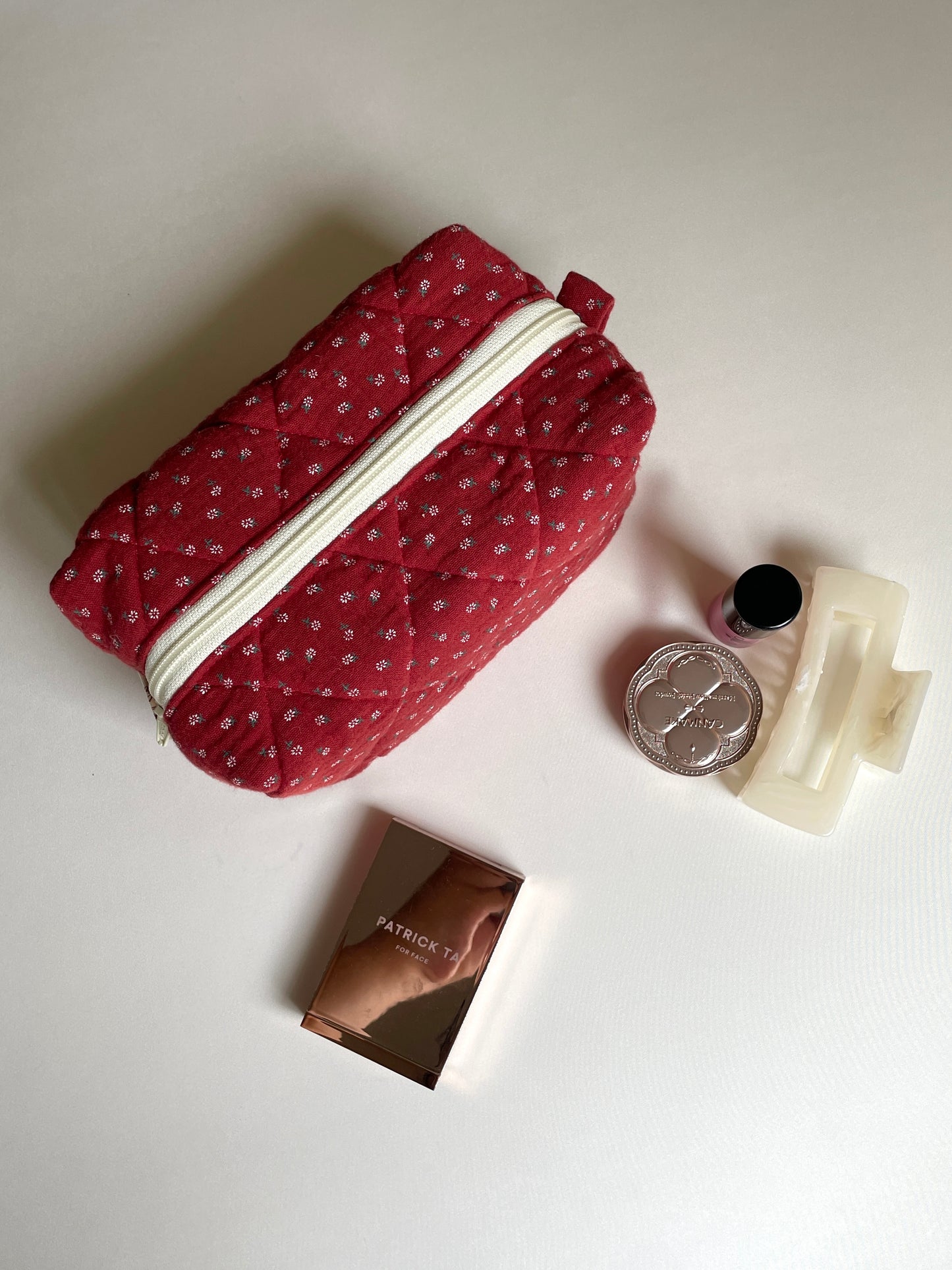 Makeup Pouch - Red Clover