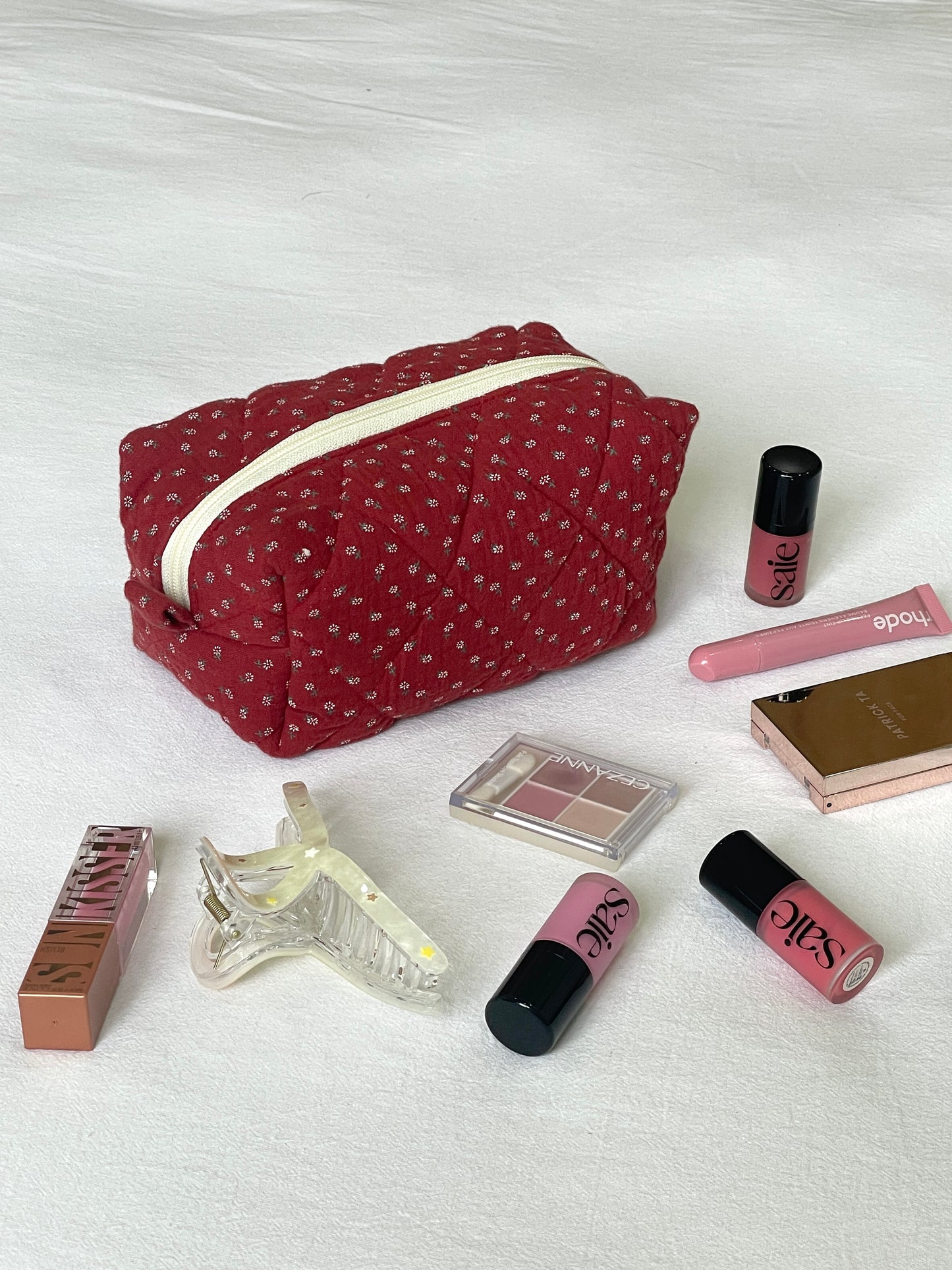 Makeup Pouch - Red Clover