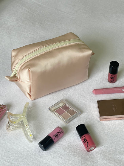 Makeup Pouch - Soft Dream
