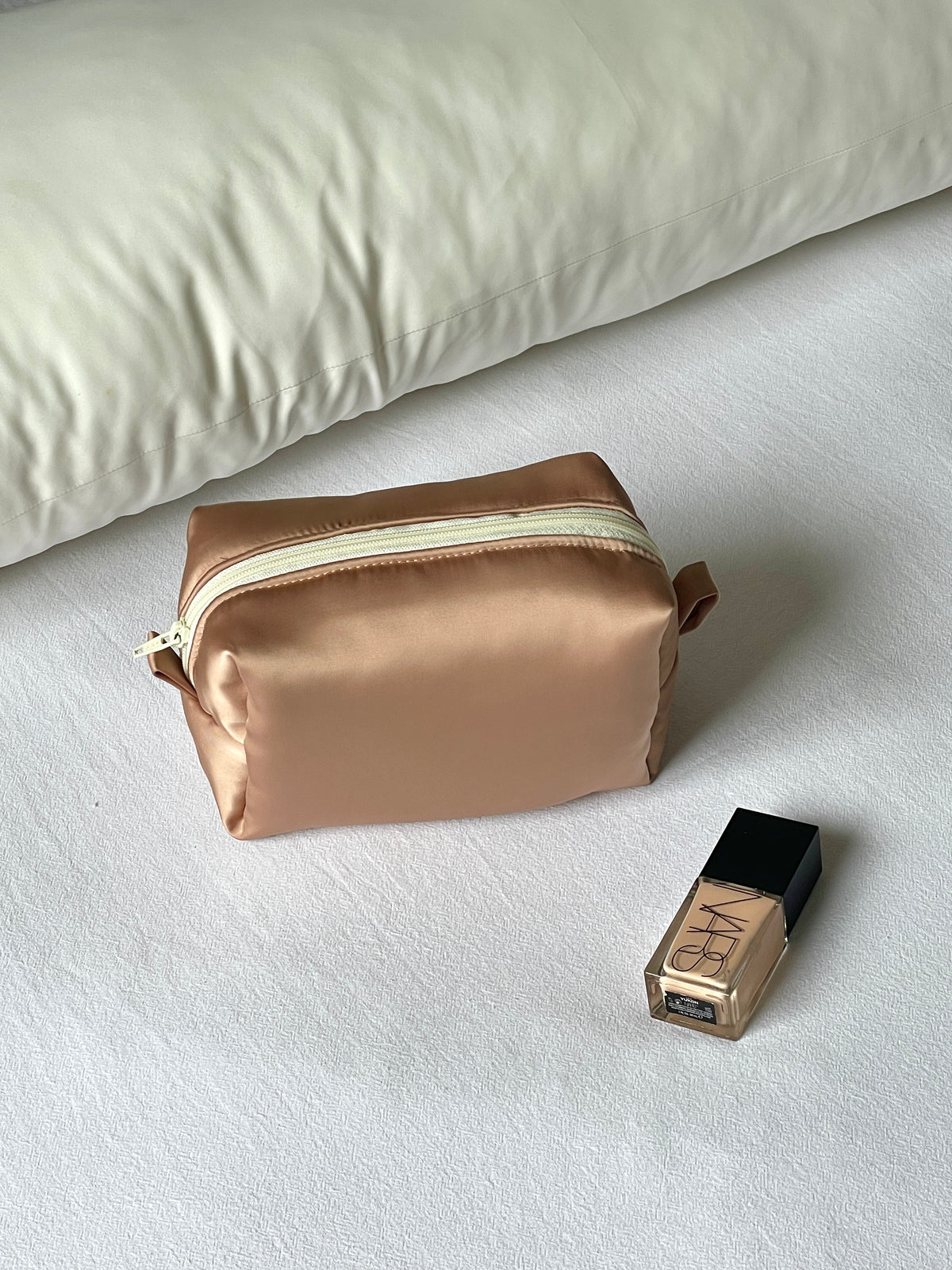 Makeup Pouch - Soft Dream