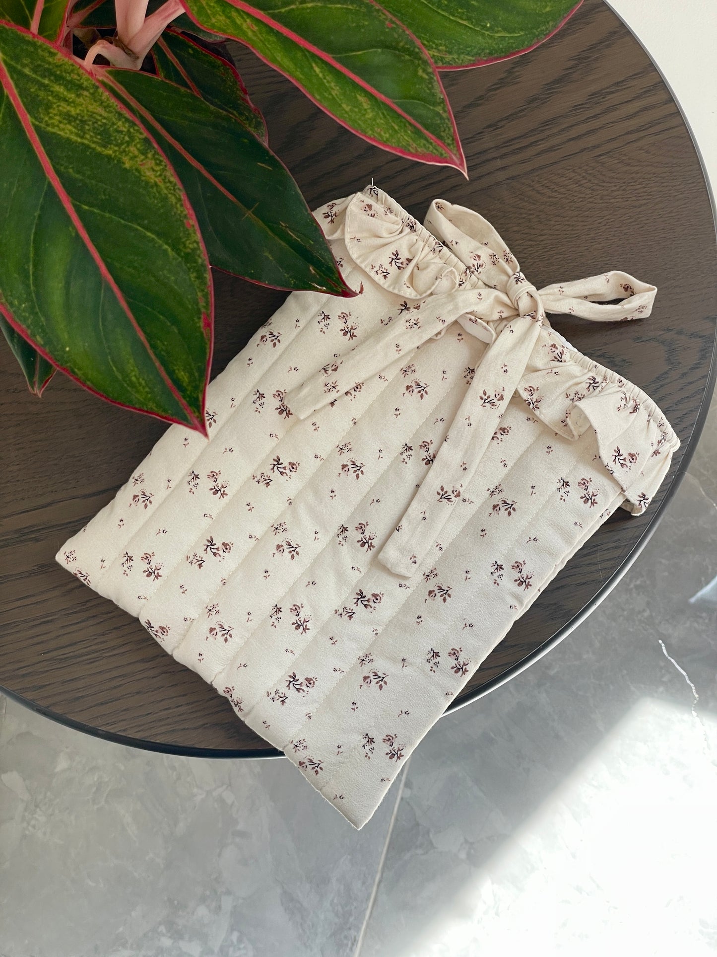 Book Sleeve - Vintage Bloom
