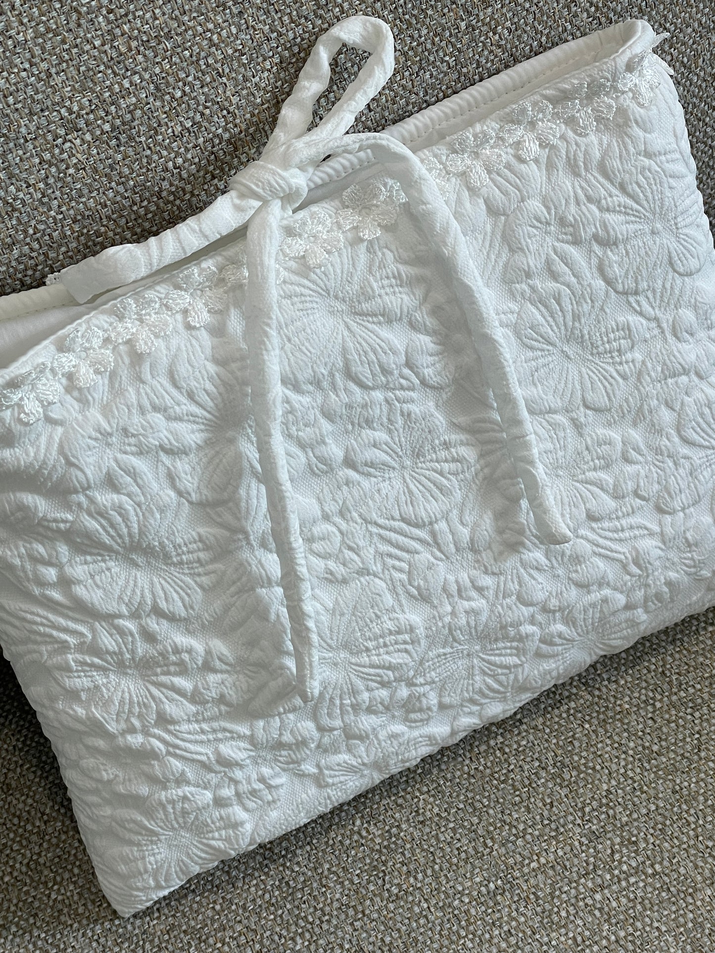 Book Sleeve - White Garden
