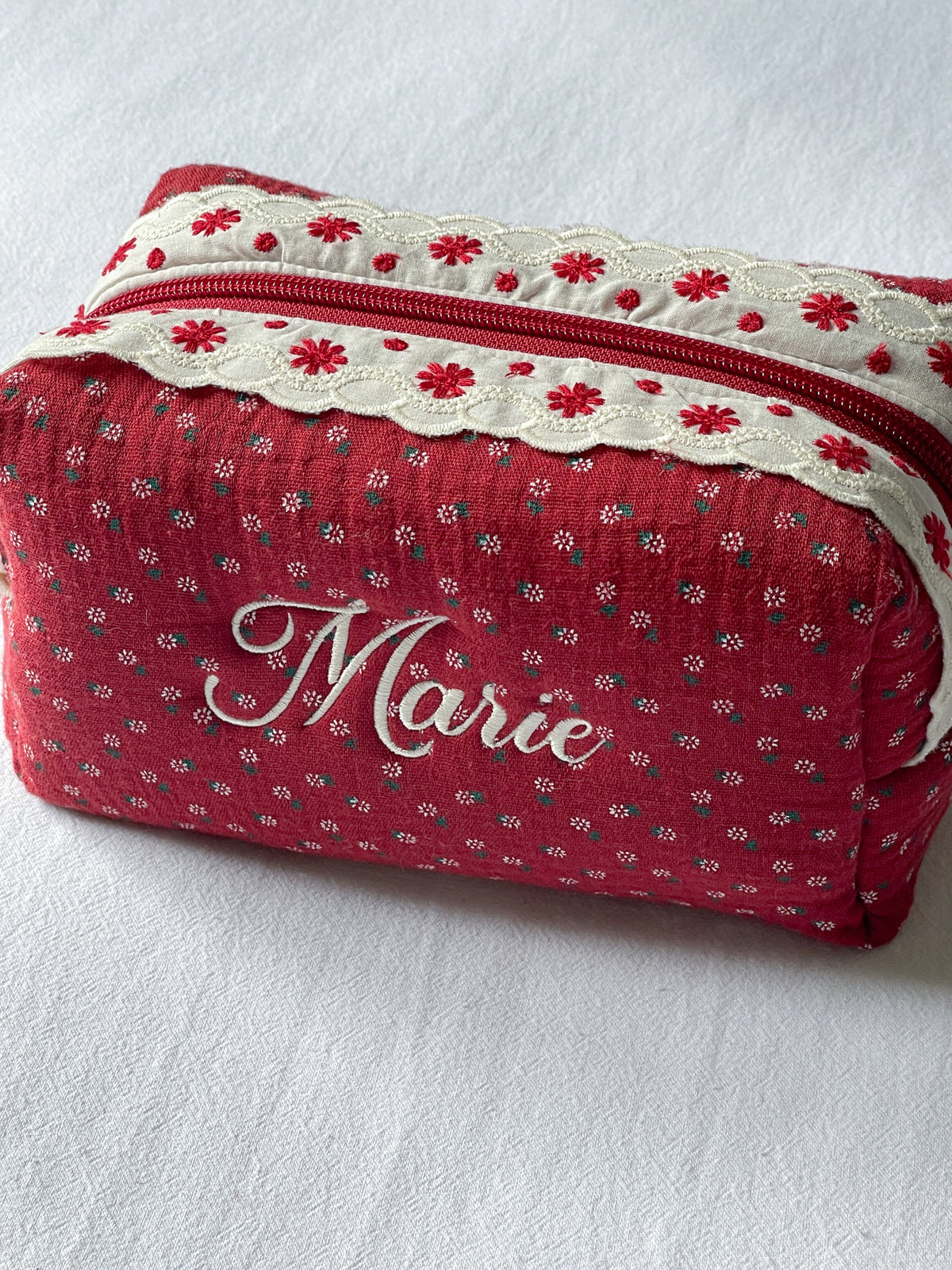 Makeup Pouch - Vintage Berry - Custom Name