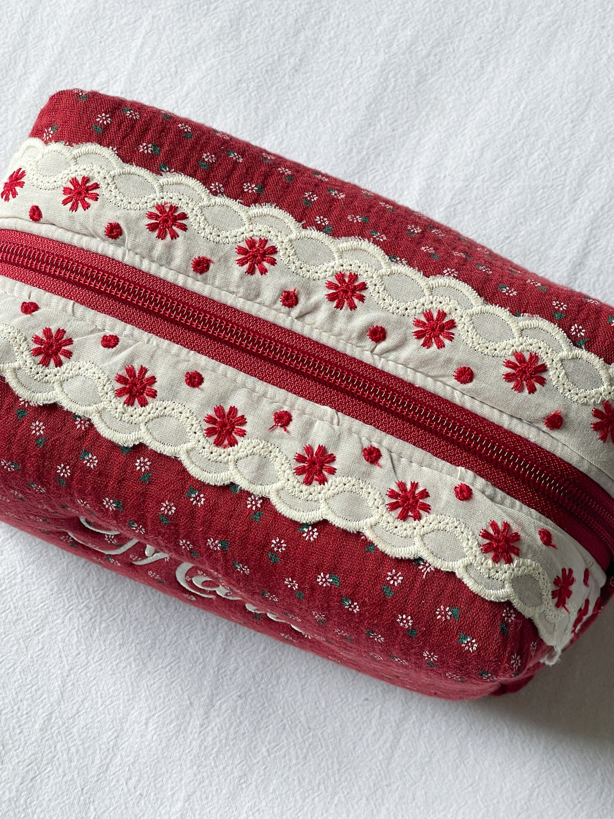 Makeup Pouch - Vintage Berry - Custom Name