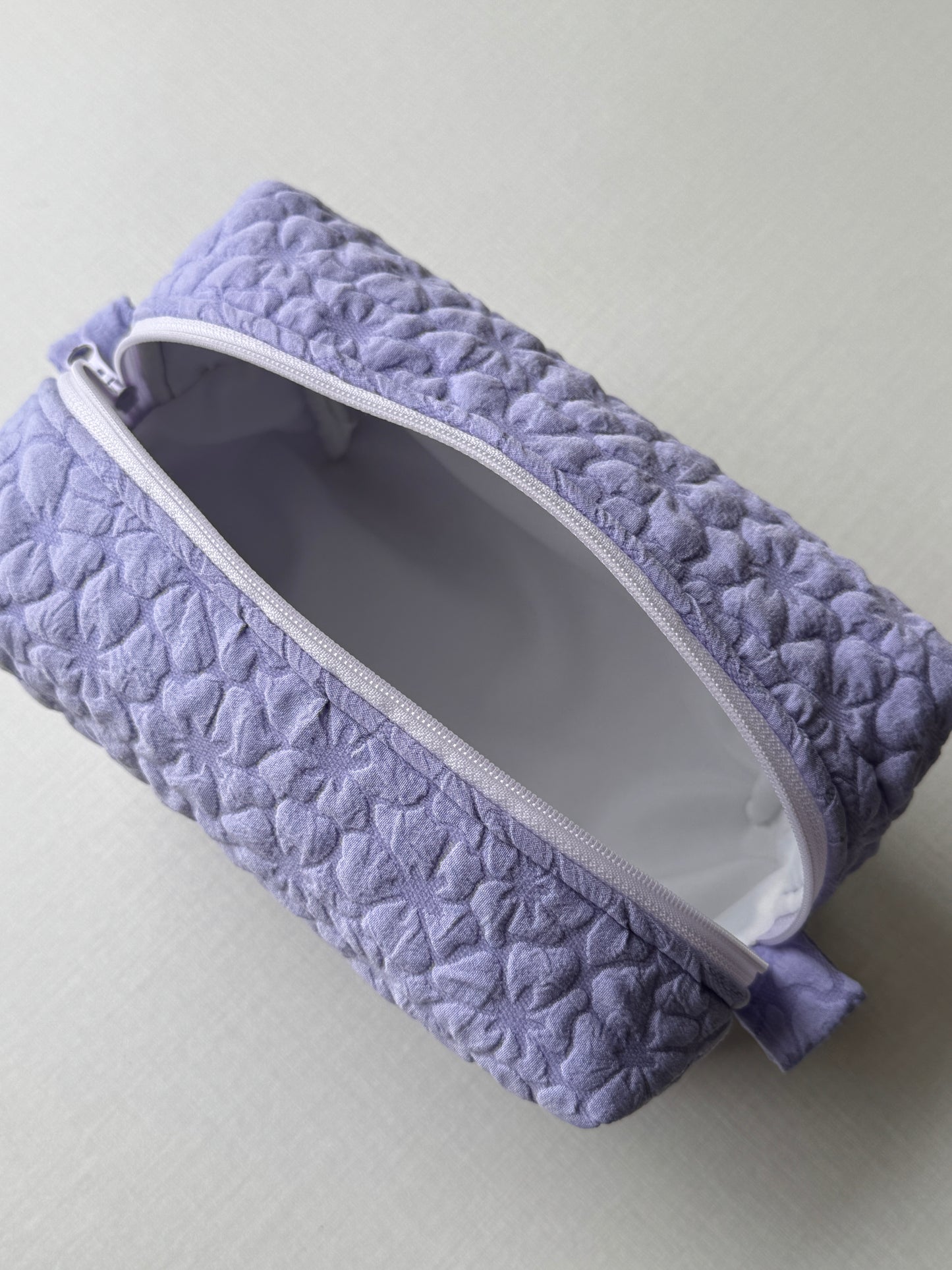 Makeup Pouch - Violet - Limited