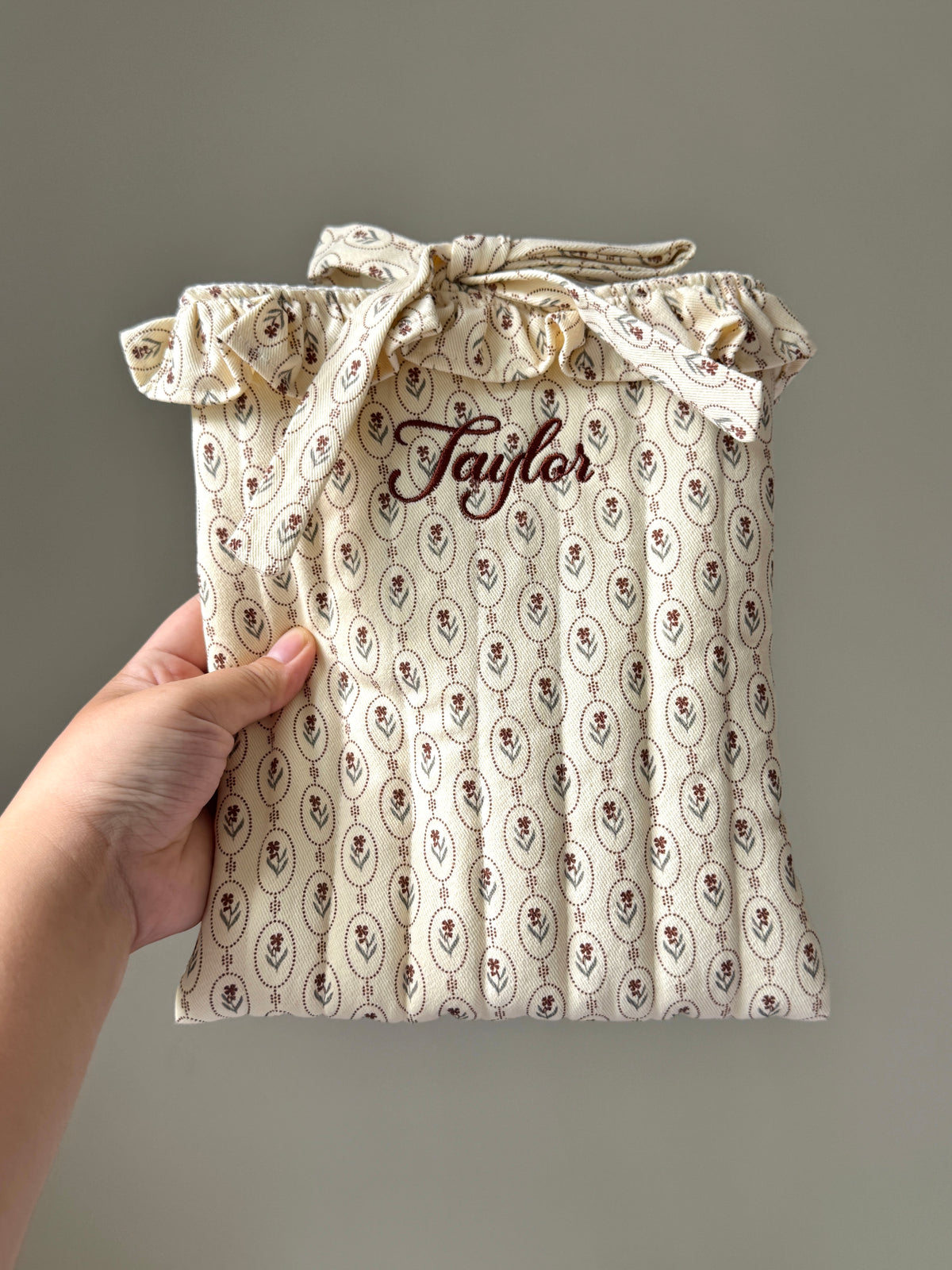 Book Sleeve - Heirloom Floral - Custom Name