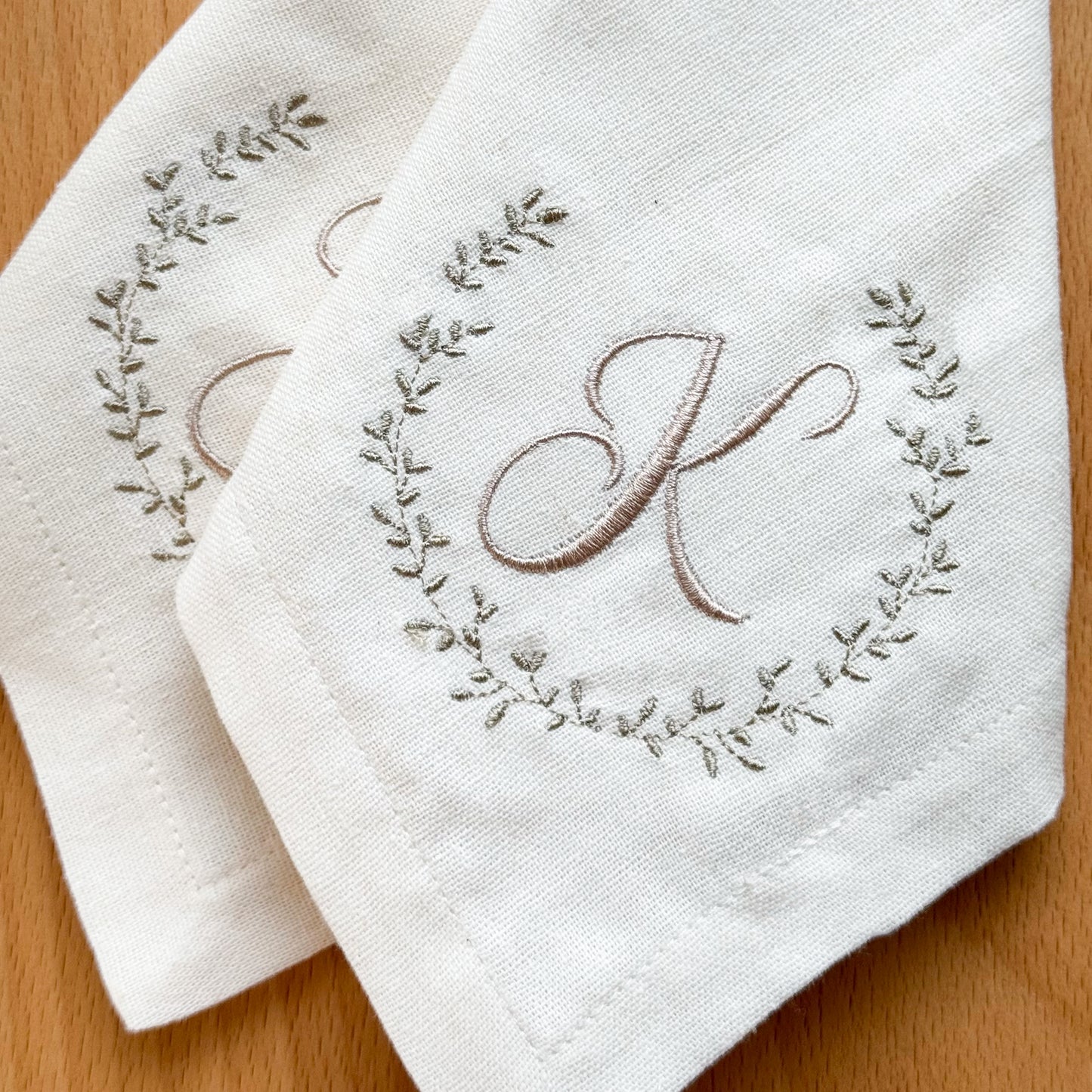 Personalized Linen Napkins With Monogram Embroidery - 18x18 inches