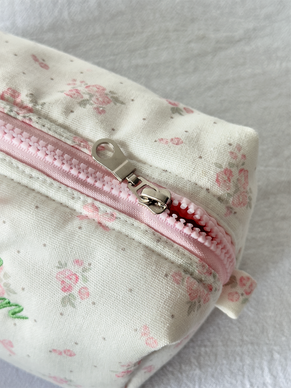 Makeup Pouch - Rosebud